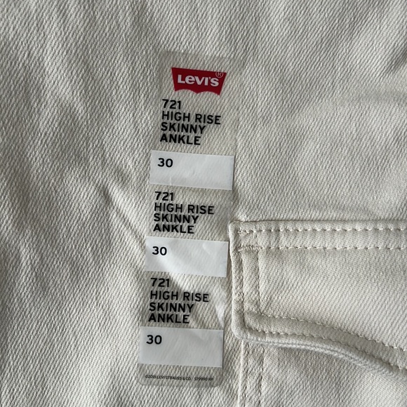 New - Picture 2 of 4